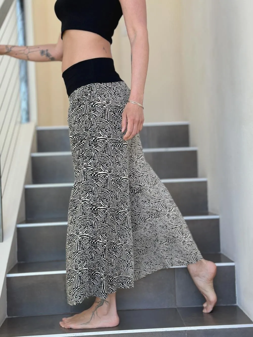 Abstract Print Ruched Pant