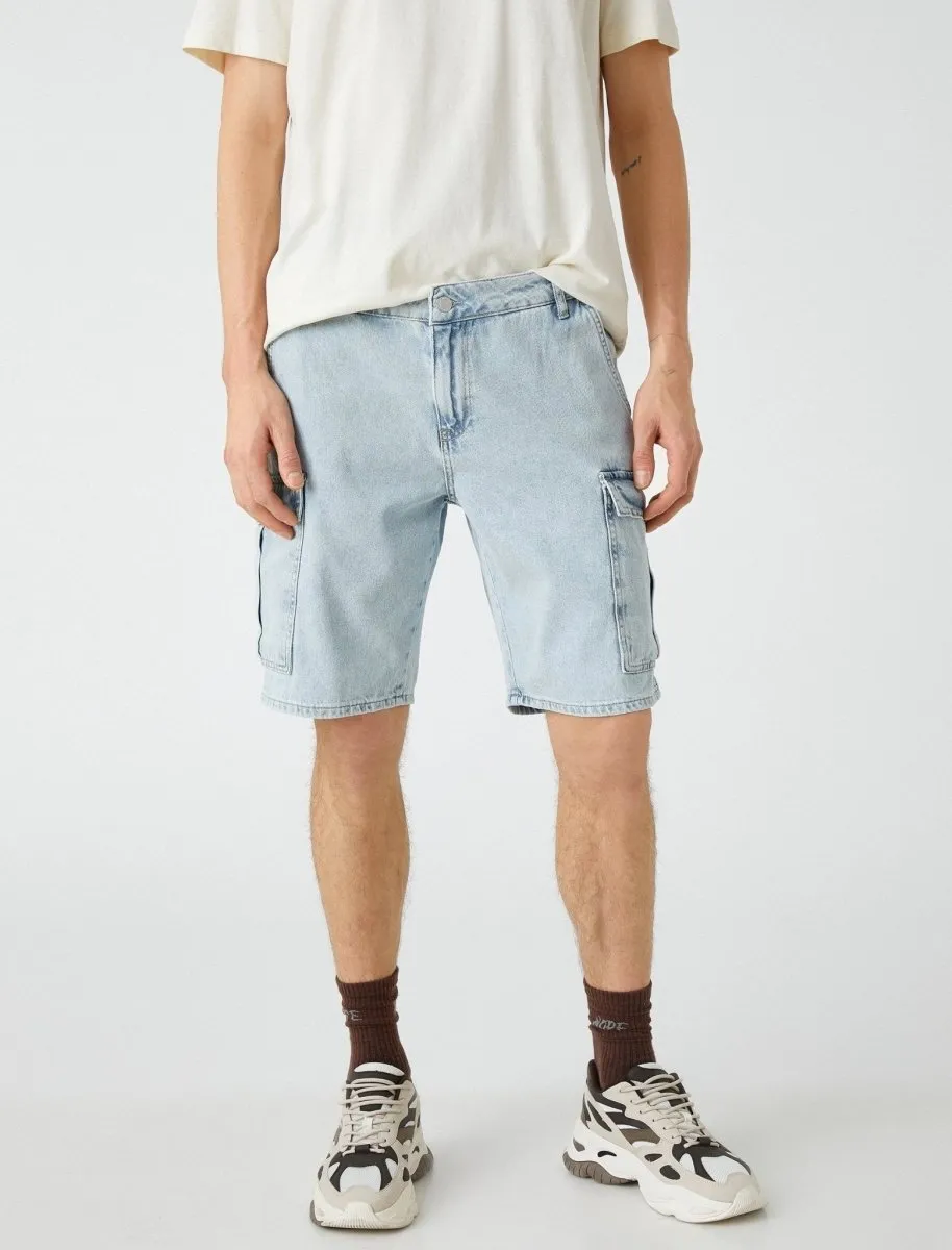 Cargo Denim Short in Light Wash