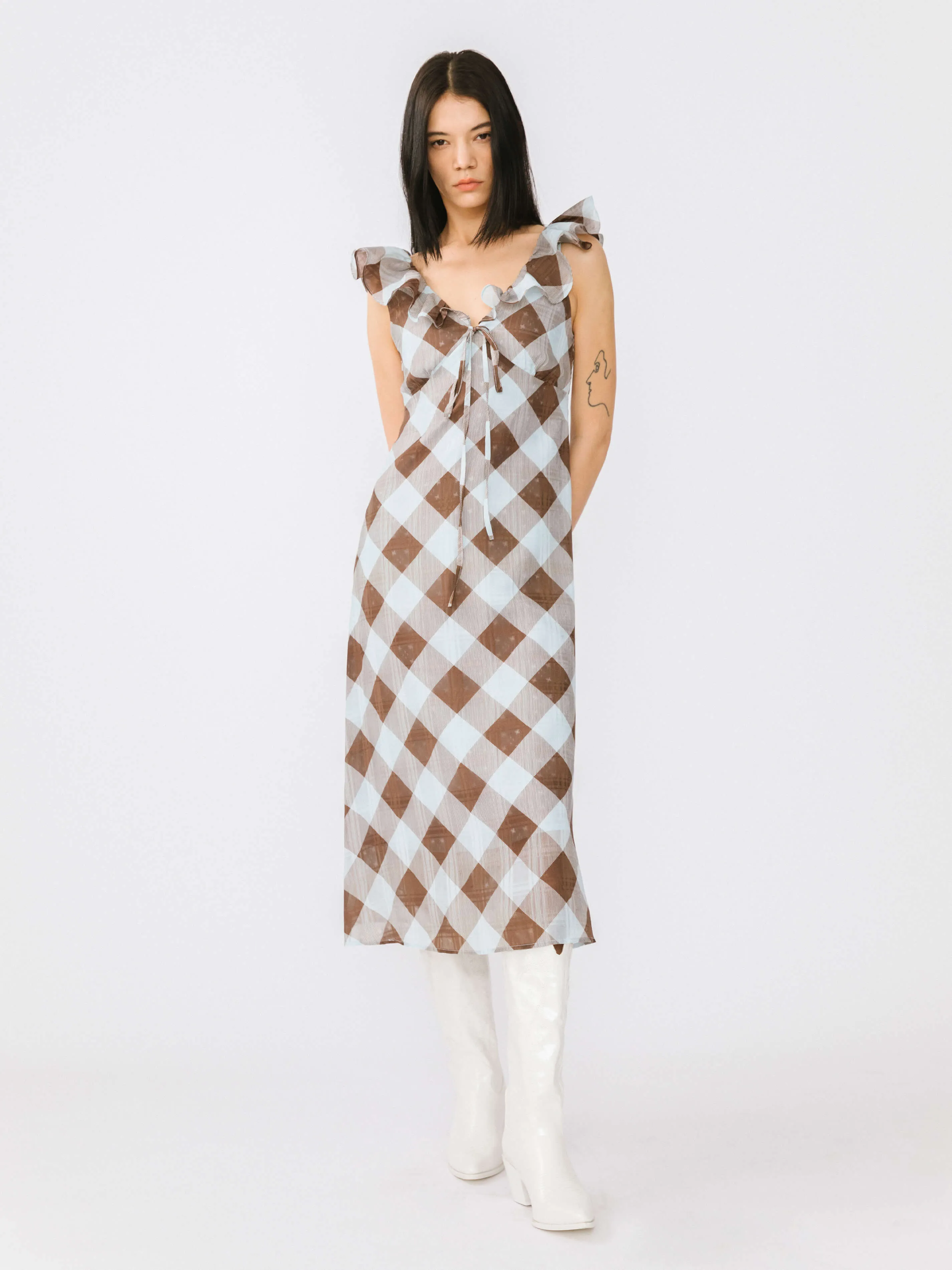 Checked V-neck Ruffled Sleeveless Dress