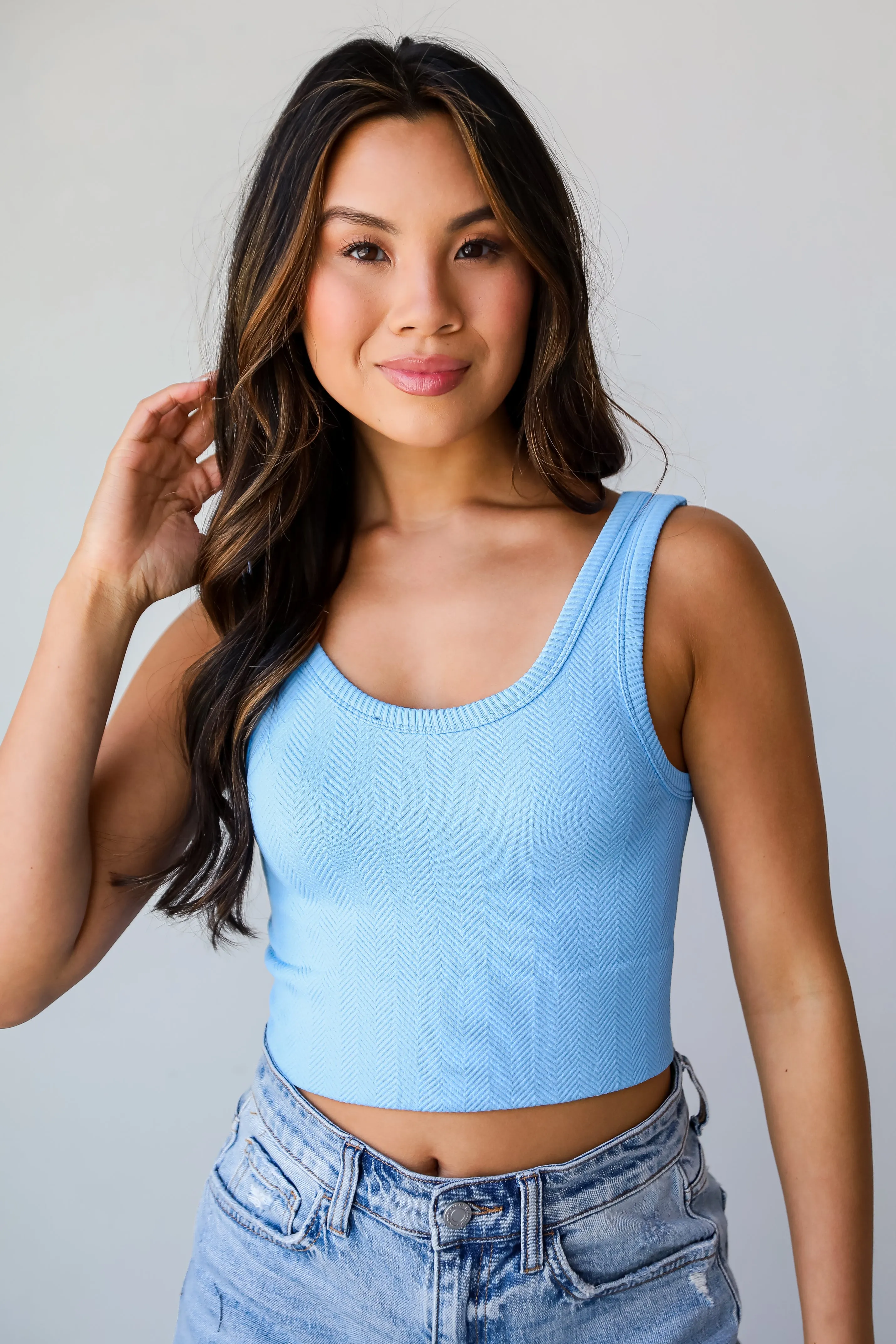 Get Set Seamless Cropped Tank - DU DEAL