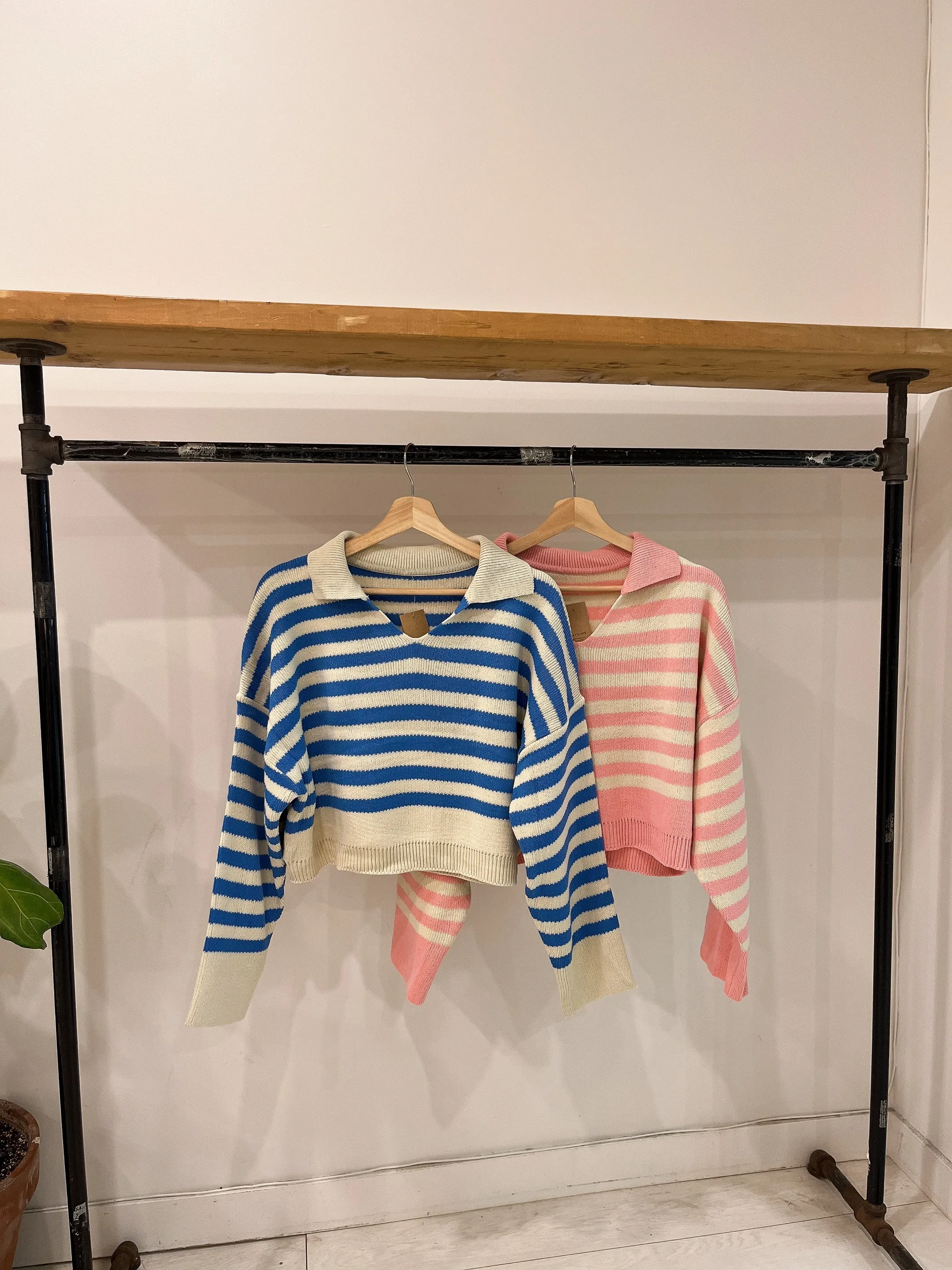 GITTY Stripe sweater