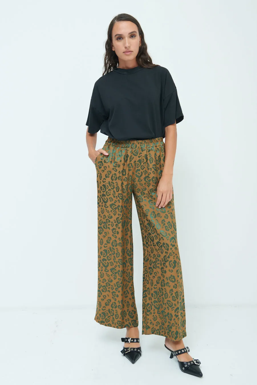 Leopard print wide-leg trousers wholesale