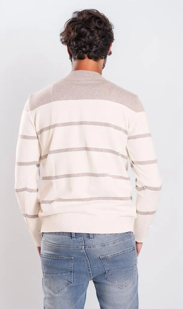 o201342-STRIPED KNIT SWEATER - WHITE & GREY