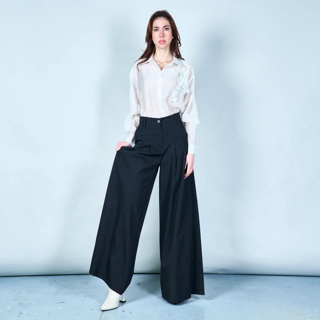 Pleated wide-leg trousers wholesale