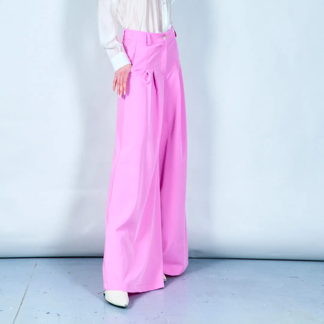 Pleated wide-leg trousers wholesale