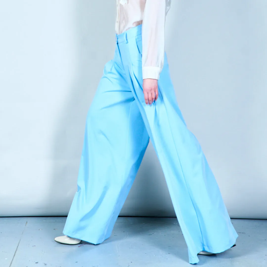 Pleated wide-leg trousers wholesale