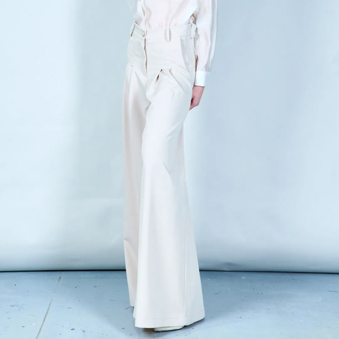 Pleated wide-leg trousers wholesale