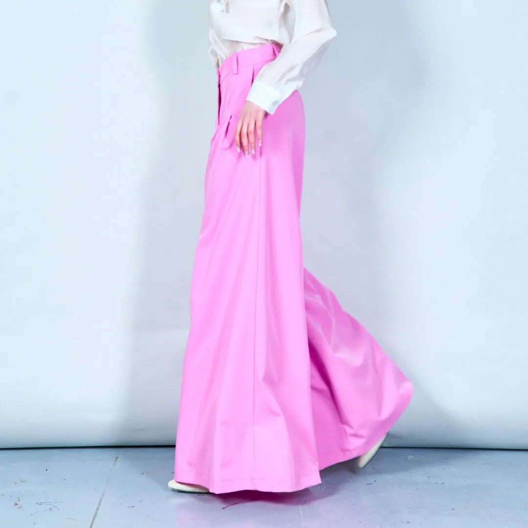 Pleated wide-leg trousers wholesale