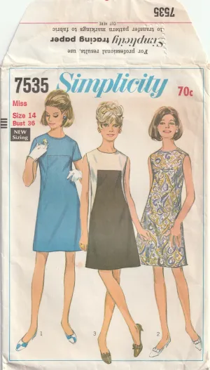 Shift Style Dress - Vintage Pattern - Simplicity 7535 - 1968 - Bust 92 cm