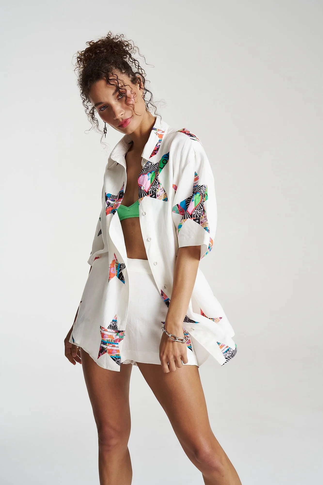SUMMI SUMMI Womens Sig Fitted Linen Shorts - Star X Lovers
