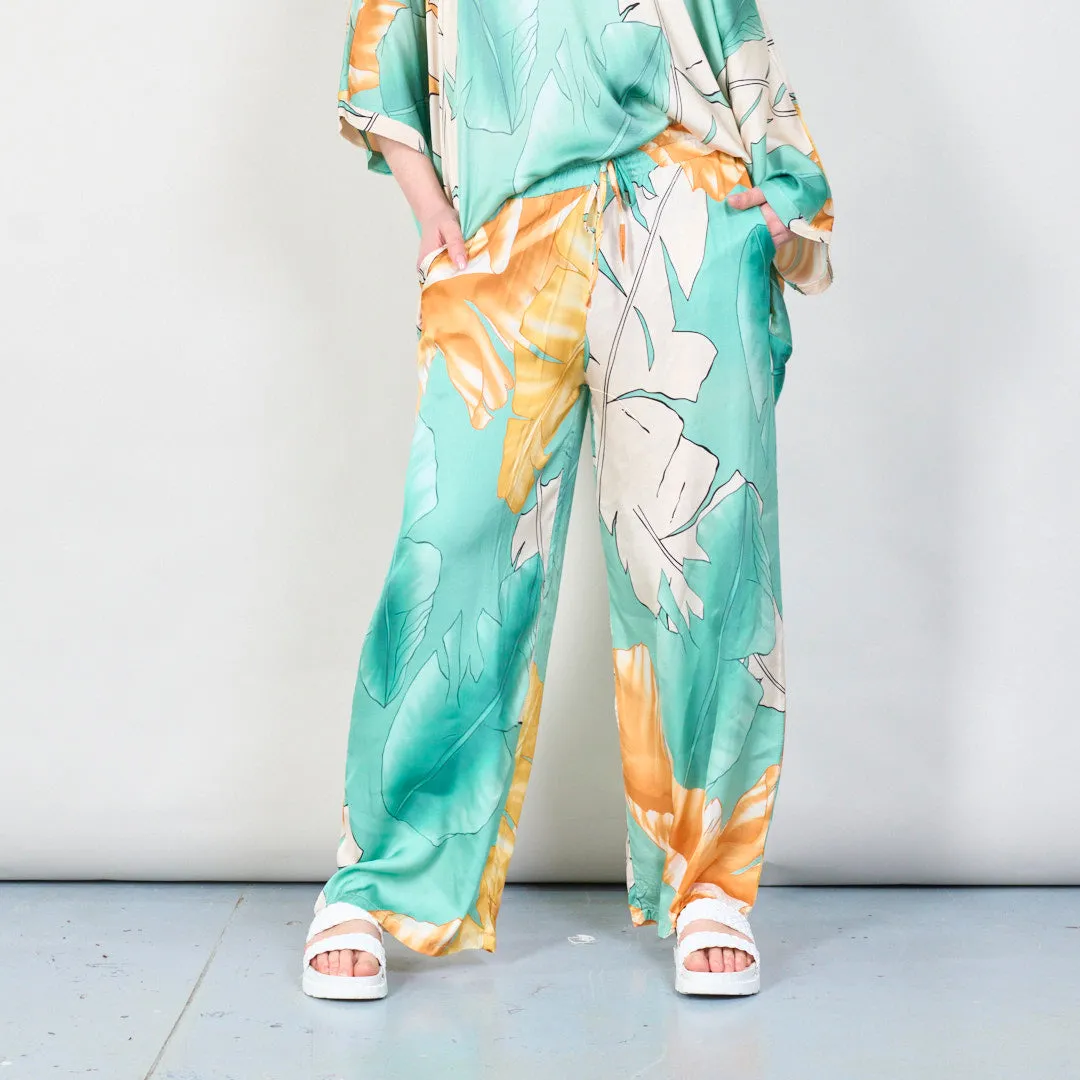 Tropical leaf print wide-leg trousers wholesale
