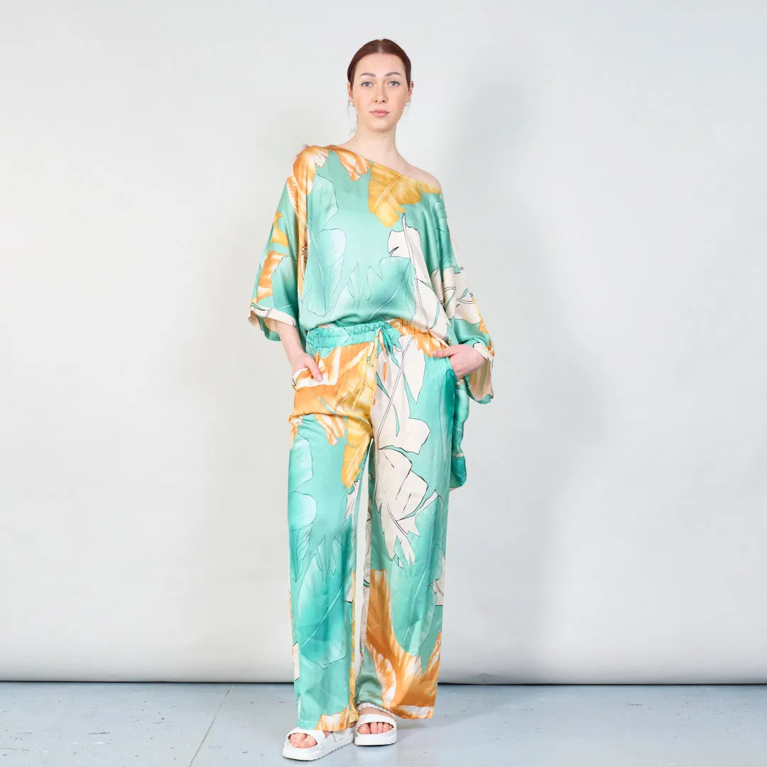 Tropical leaf print wide-leg trousers wholesale