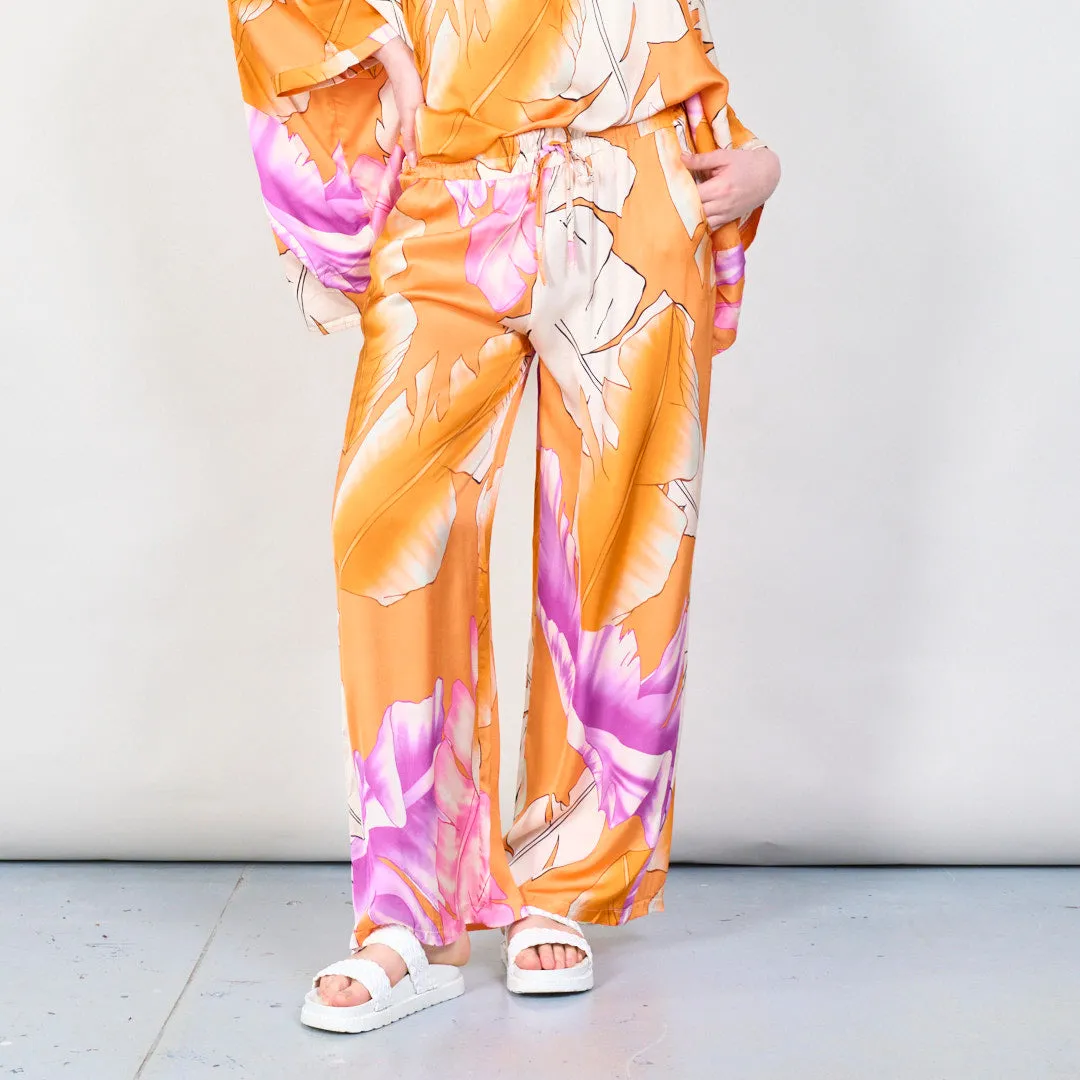 Tropical leaf print wide-leg trousers wholesale