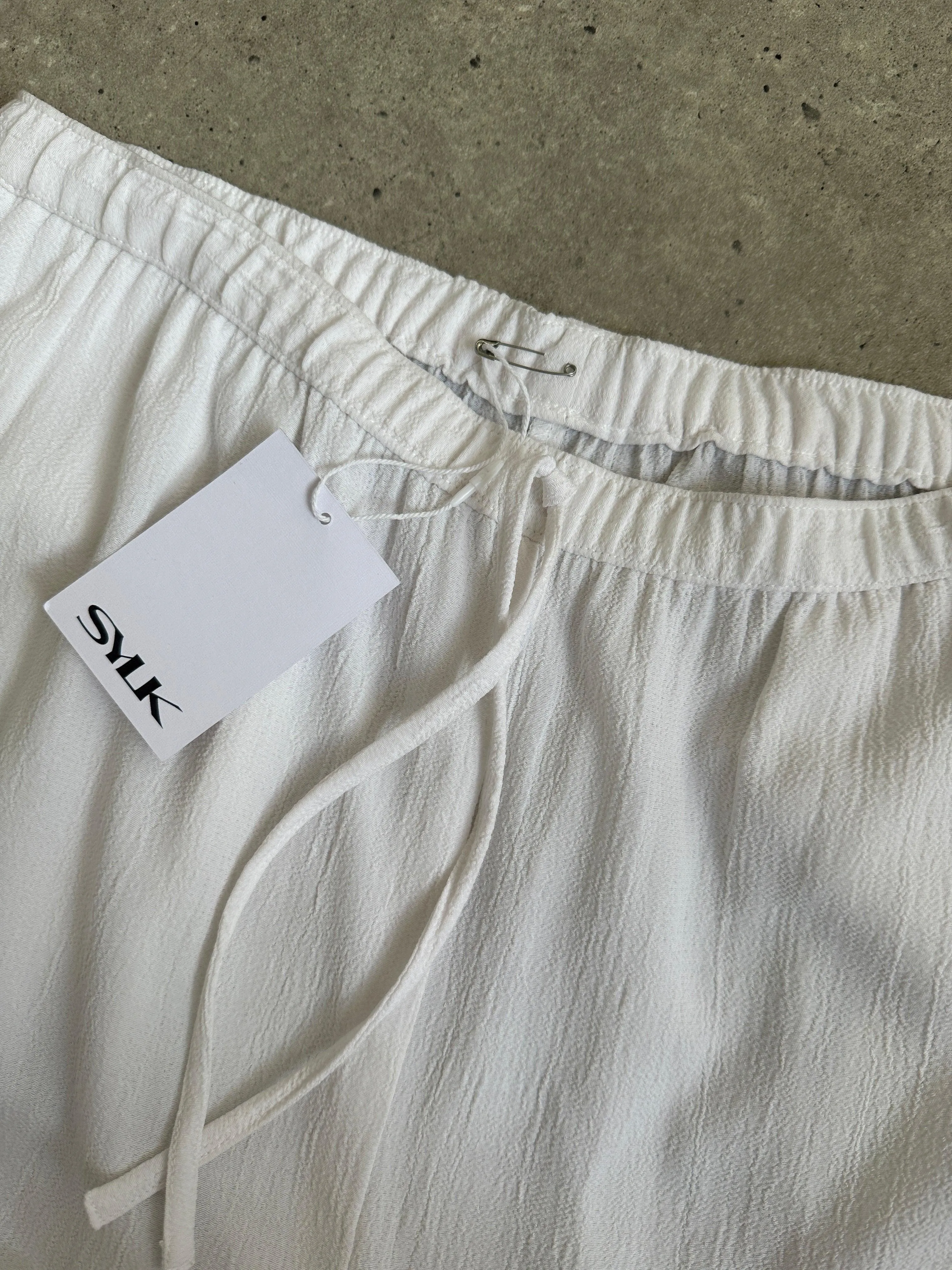 Vintage Wide Leg Pull On Elasticated Crinkle Effect Trousers - W28-32