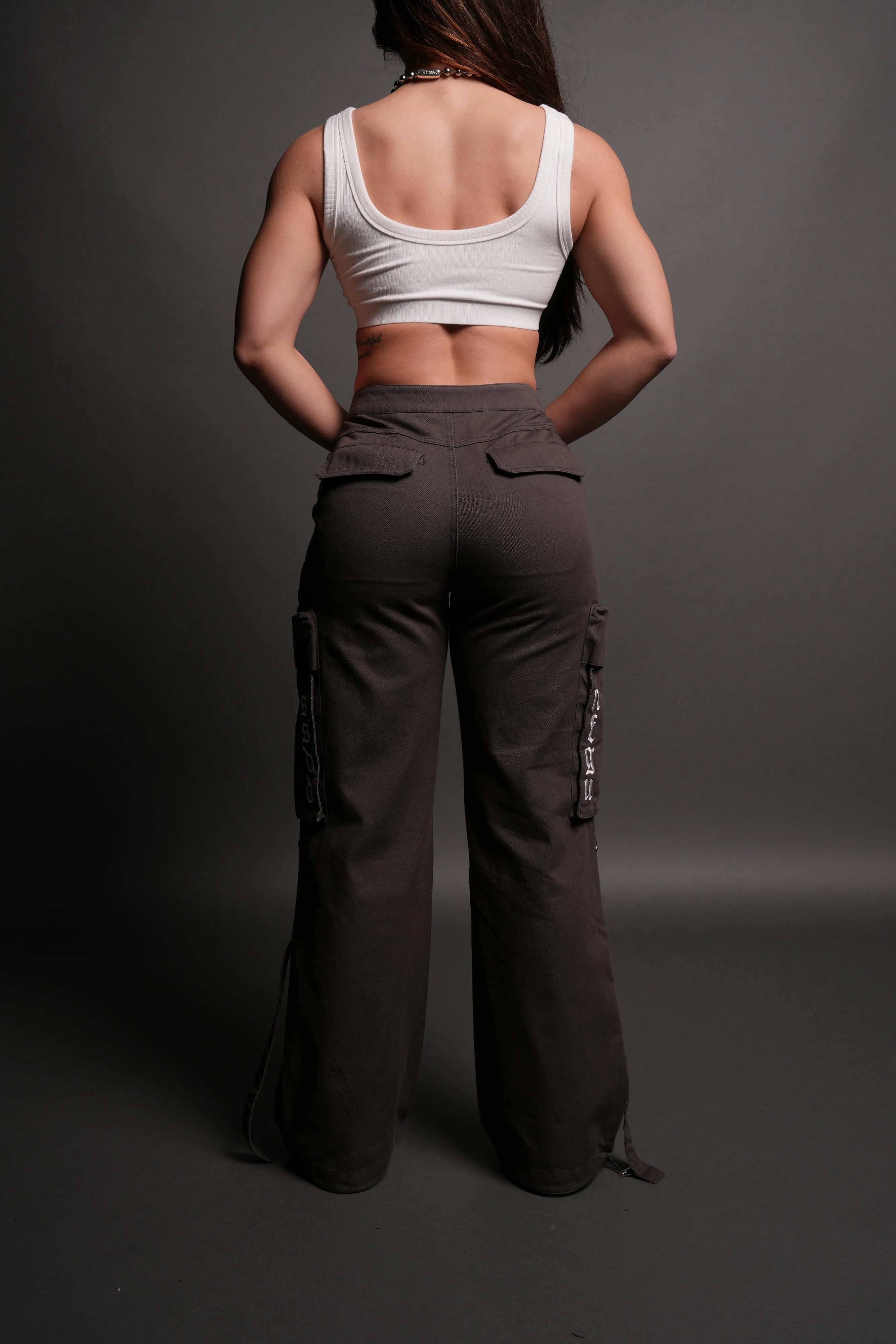Wolf Chopper SSDDNFGU She Parachute Pants in Wolf Gray